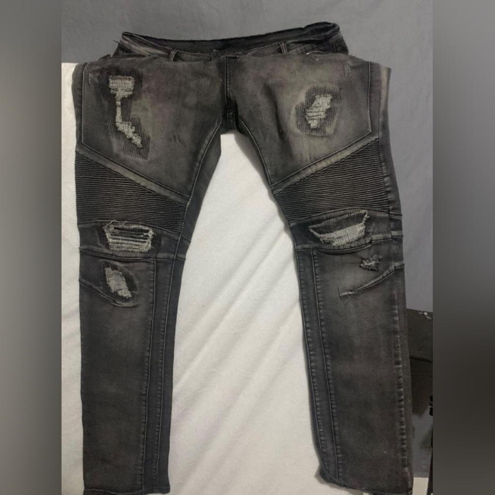 Balmain Size 42 Black